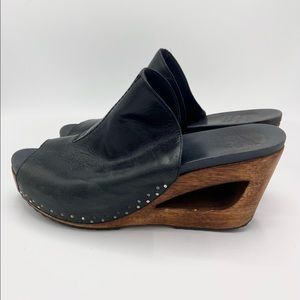Dansko Santos Made In Brazil Black Leather Wood Wedge Heel Slip On Shoes Size 41